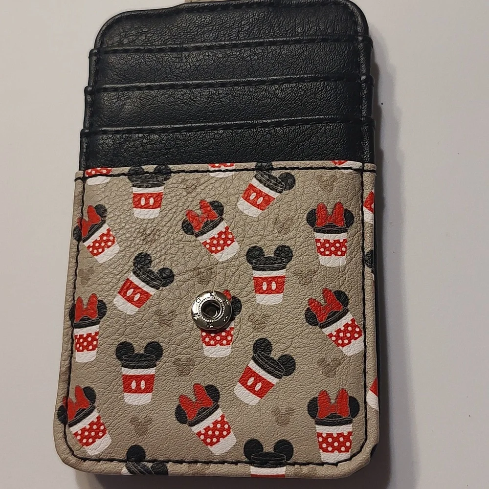 ❤️MICKEY MOUSE CREDIT CARD/ID wallet